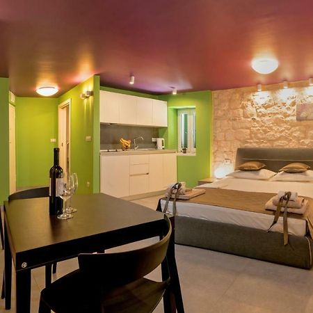 Annie'S Stone Studio & Room Split Zewnętrze zdjęcie