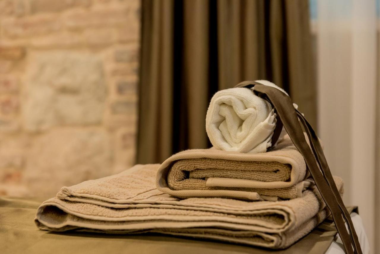 Annie'S Stone Studio & Room Split Zewnętrze zdjęcie